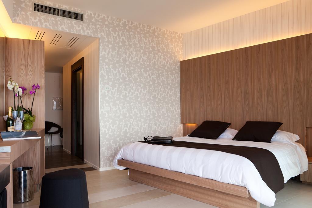 Eolian Milazzo Hotel Екстериор снимка