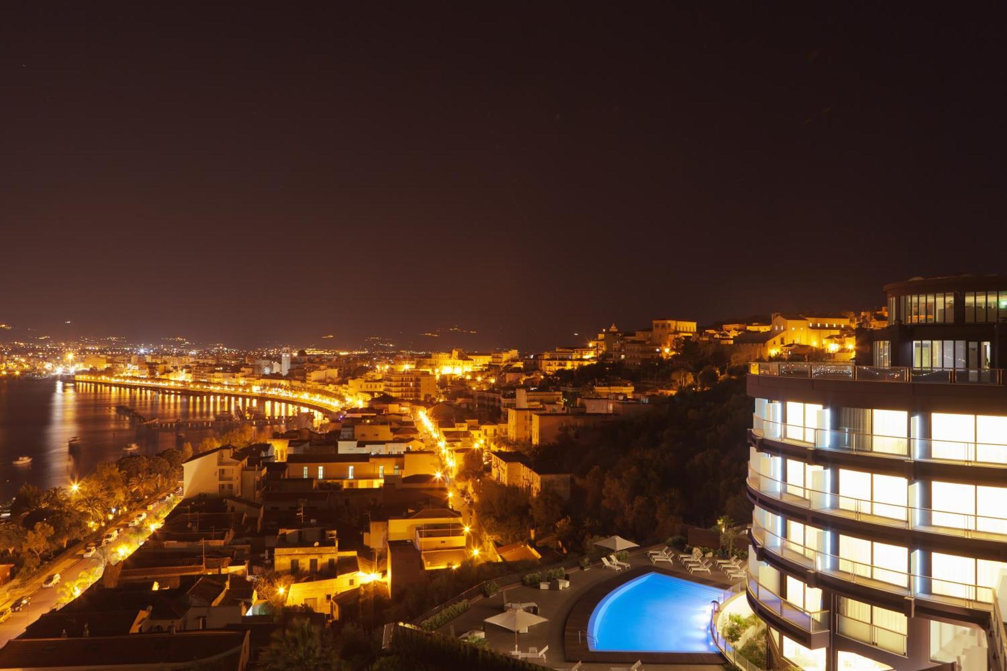 Eolian Milazzo Hotel Екстериор снимка