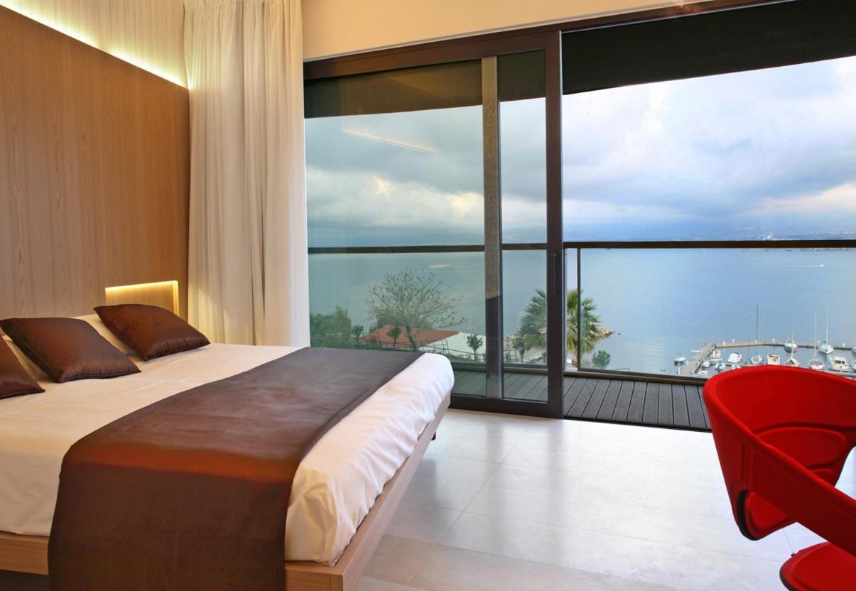 Eolian Milazzo Hotel Екстериор снимка